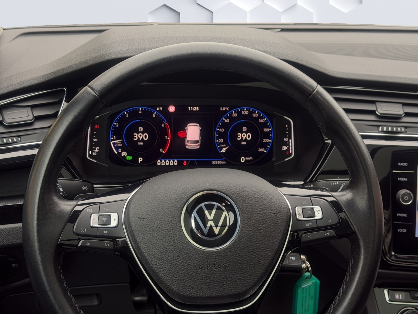 Touran BMT Start-Stopp EU6d Highline 1.5 TSI AHZV LED PanoDach ACC Rückfahrkamera Sitzheizung