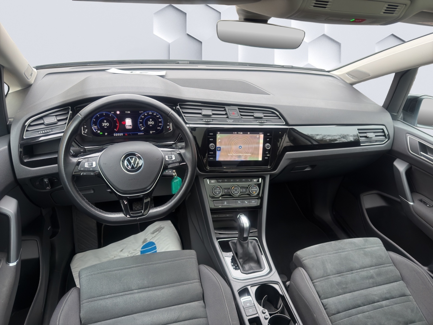 Touran BMT Start-Stopp EU6d Highline 1.5 TSI AHZV LED PanoDach ACC Rückfahrkamera Sitzheizung