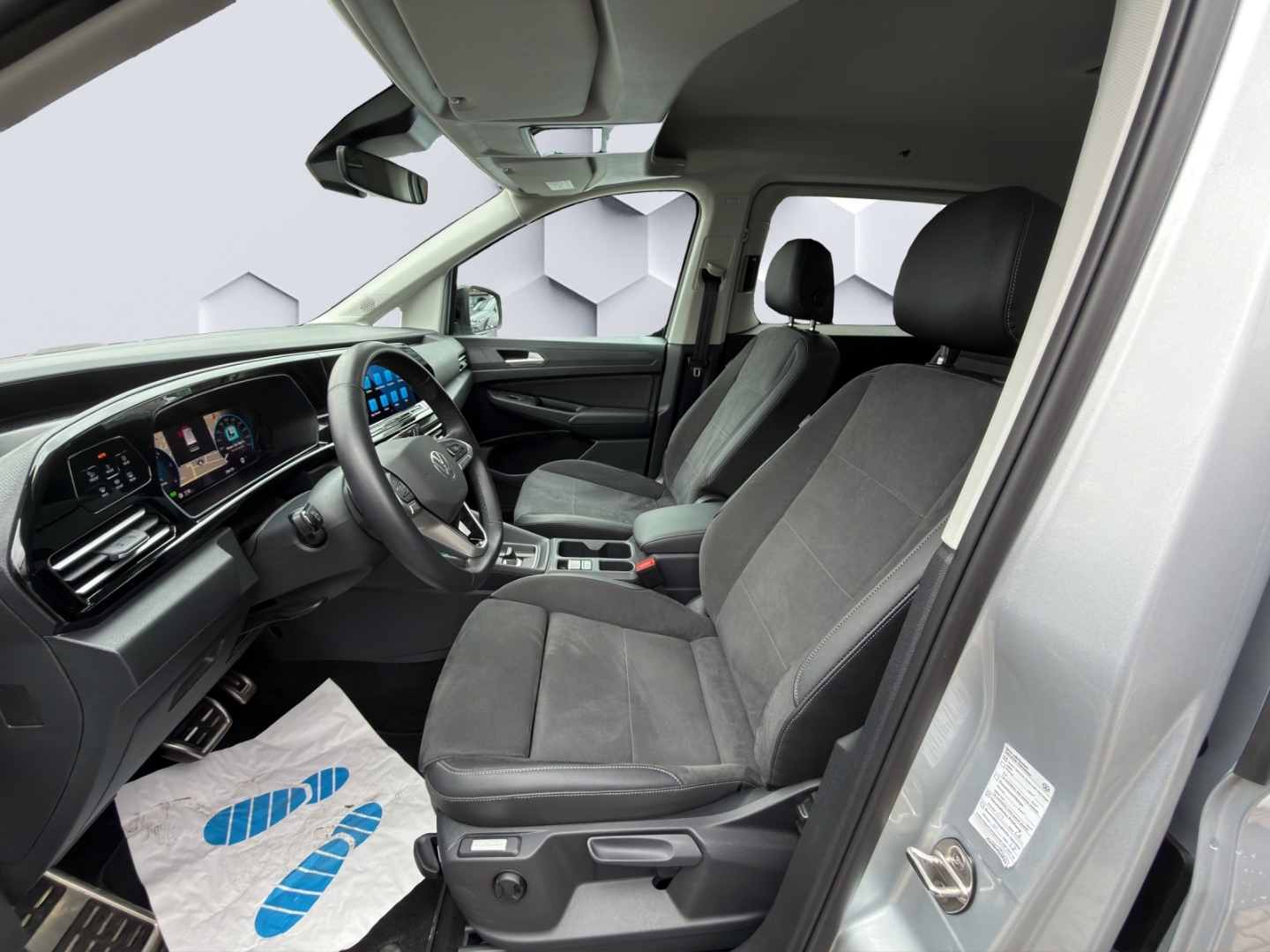 Caddy Maxi Style 2.0TDI DSG LED ACC Rückfahrkamera Sitzheizung 7-Sitzer