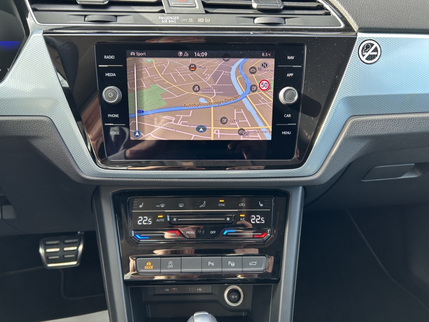 Touran BMT Start-Stopp Comfortline 1.5TSI 110kW DSG AHZV LED GJR ACC TrailerAssist Sitzheizung