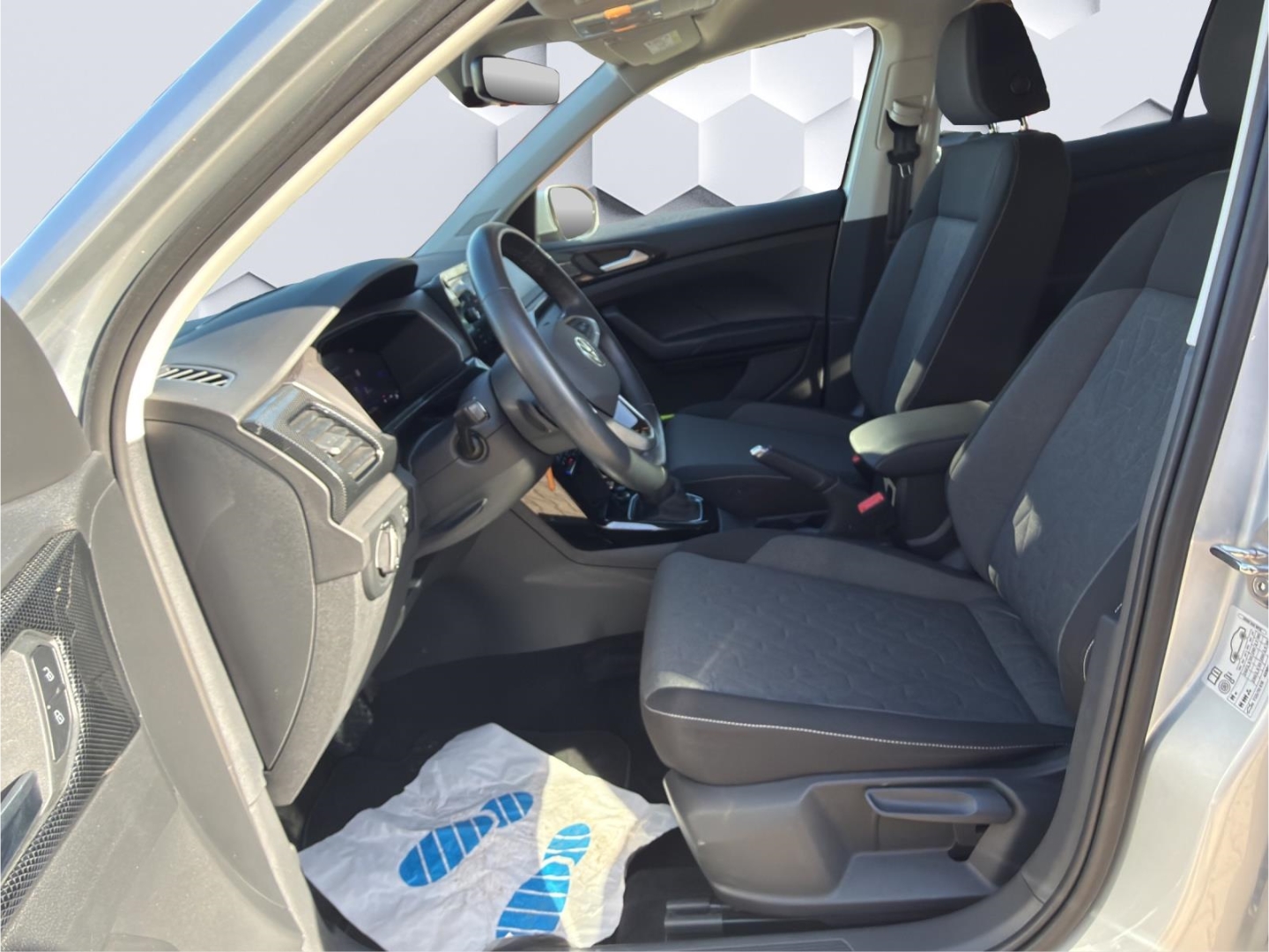 T-Cross 85 kW Life 1.0 TSI 85kW AHZV LED GJR PDC ACC Sitzheizung