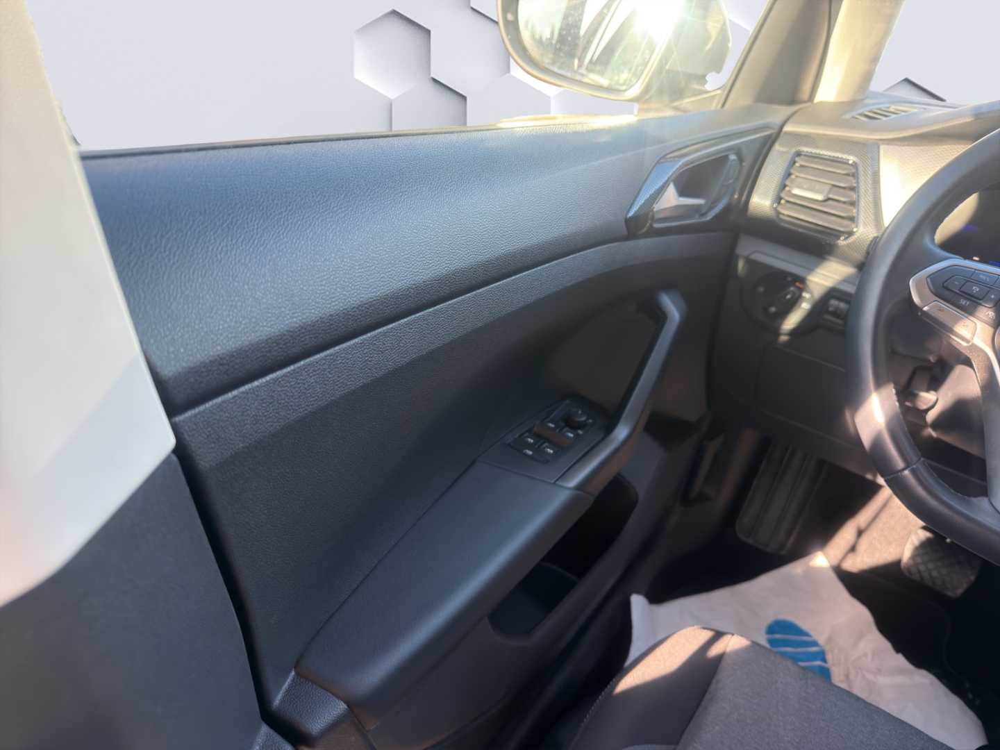 T-Cross 85 kW Life 1.0 TSI 85kW AHZV LED GJR PDC ACC Sitzheizung