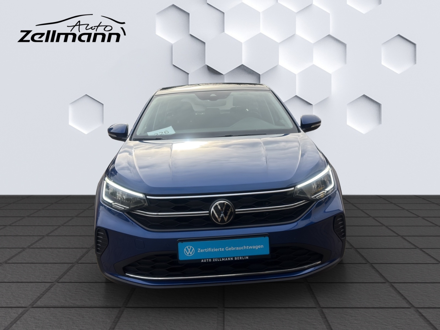 Taigo Life 1.0 TSI 85kW LED PanoDach GJR PDC Sitzheizung