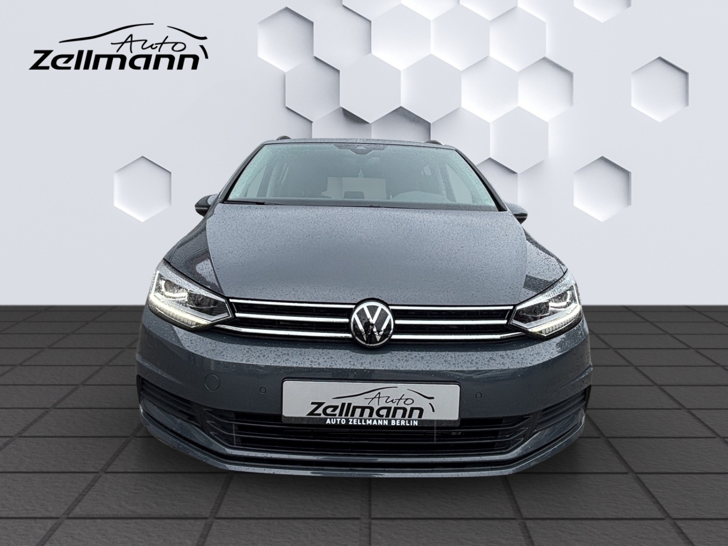 Touran BMT Start-Stopp Comfortline 2.0TDI 110kW AHZV LED ACC Rückfahrkamera Sitzheizung