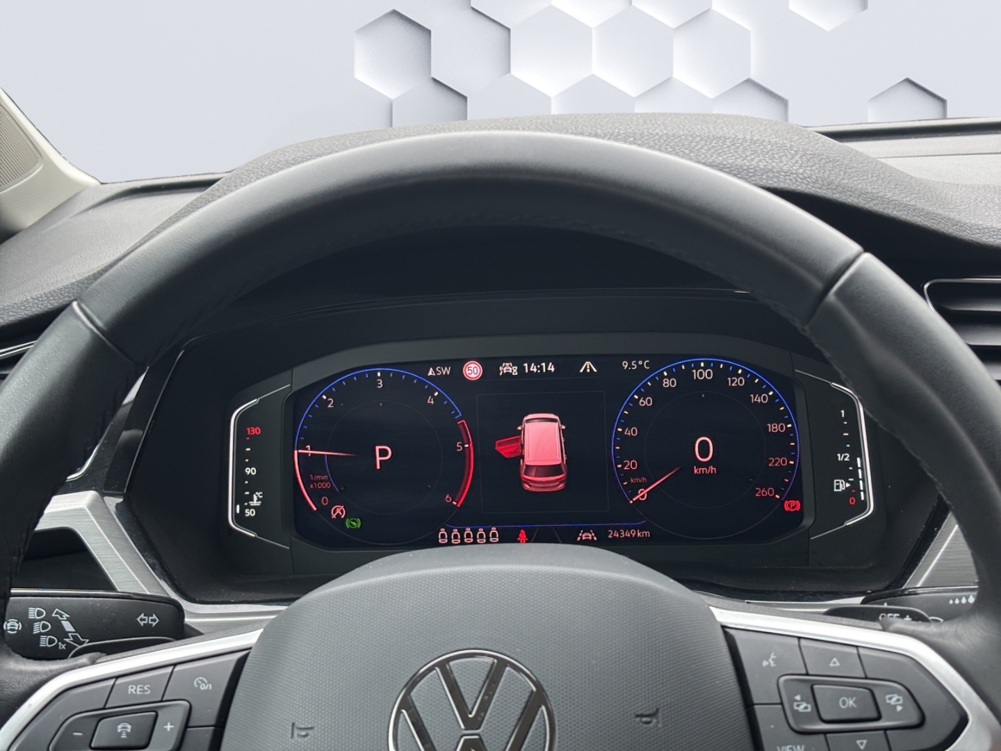 Touran BMT Start-Stopp Comfortline 2.0TDI 110kW AHZV LED ACC Rückfahrkamera Sitzheizung