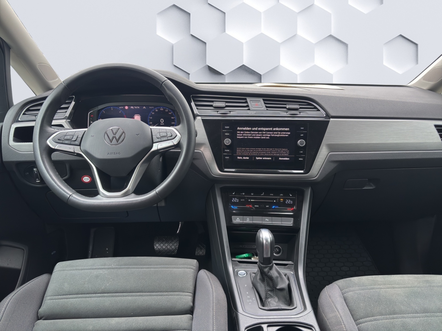 Touran BMT Start-Stopp Comfortline 2.0TDI 110kW AHZV LED ACC Rückfahrkamera Sitzheizung