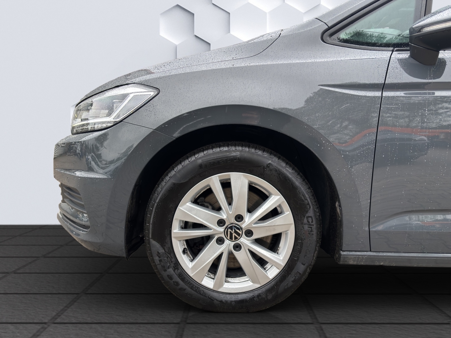 Touran BMT Start-Stopp Comfortline 2.0TDI 110kW AHZV LED ACC Rückfahrkamera Sitzheizung