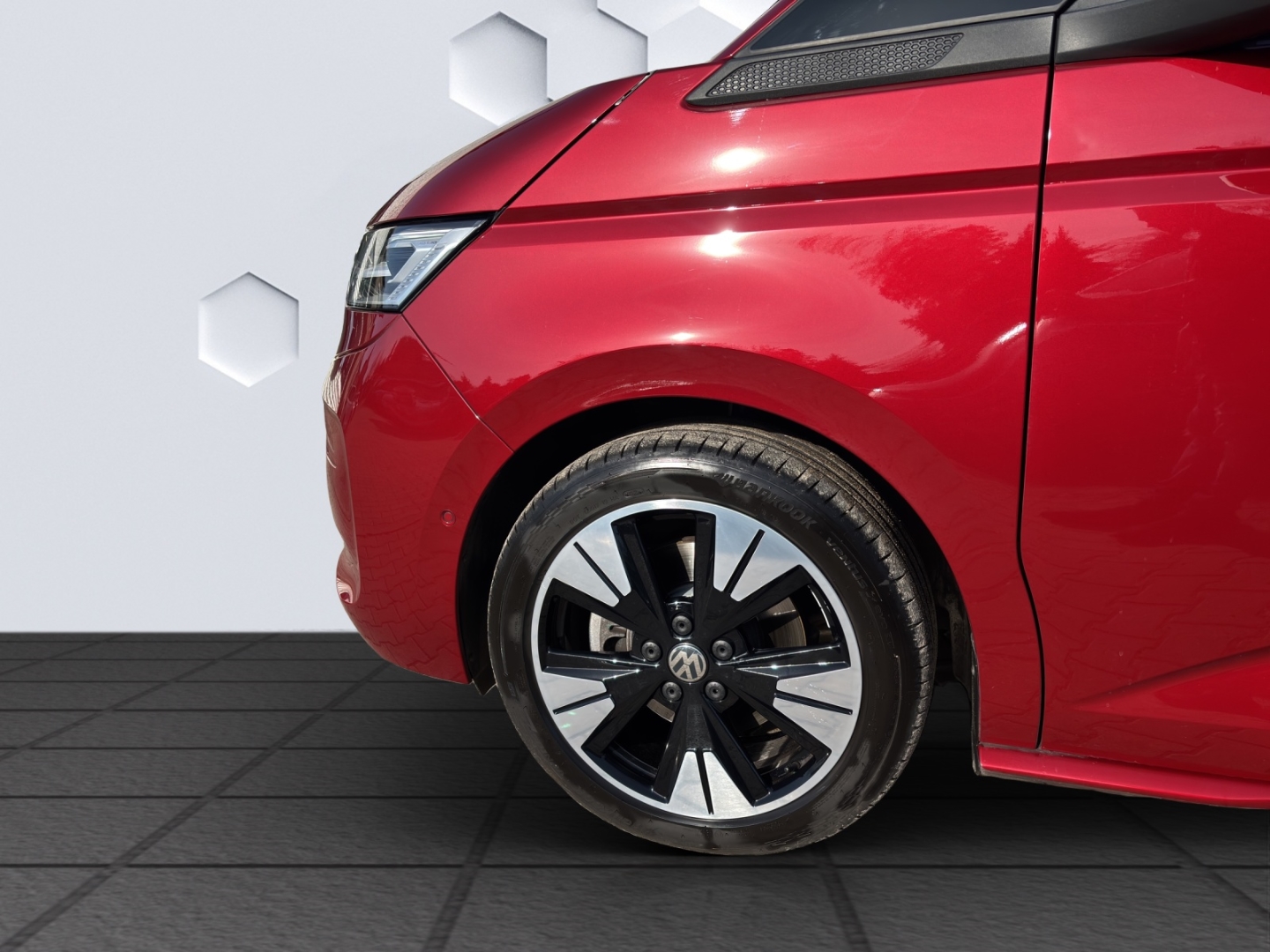 T7 Multivan Life 2.0l TDI 110kW DSG AHZV MatrixLED ACC 360°Kamera ParkAssist Standheizung Sitzheizung 7-Sitzer