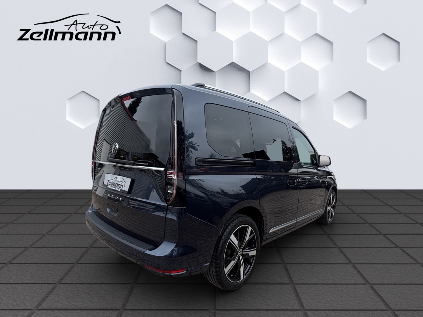 Caddy Style 5-Sitzer 2.0TDI AHZV LED ACC Rückfahrkamera ParkAssist Stand