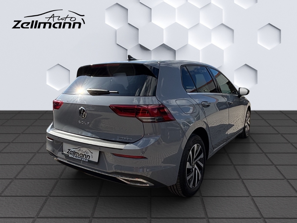 Golf VIII 1.4 EU6d Style 1.4l eHybrid 110kW DSG LED ACC Rückfahrkamera Sitzheizung