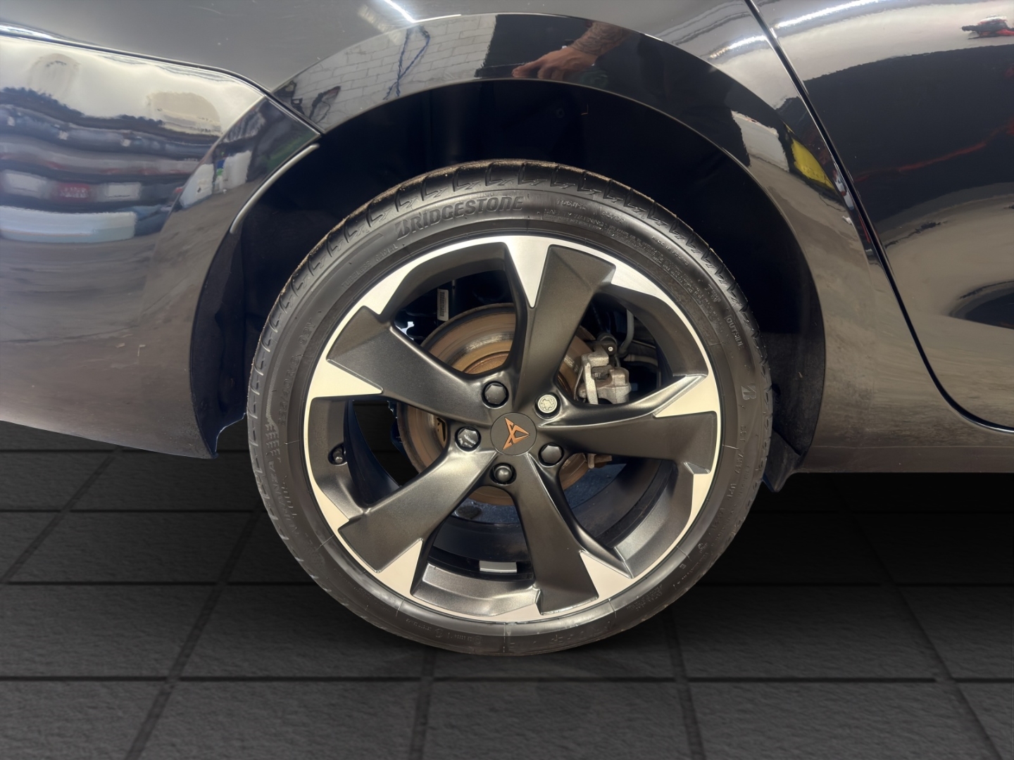 Leon Sportstourer 1.4l Hybrid DSG  AHZV LED PDC ACC Sitzheizung