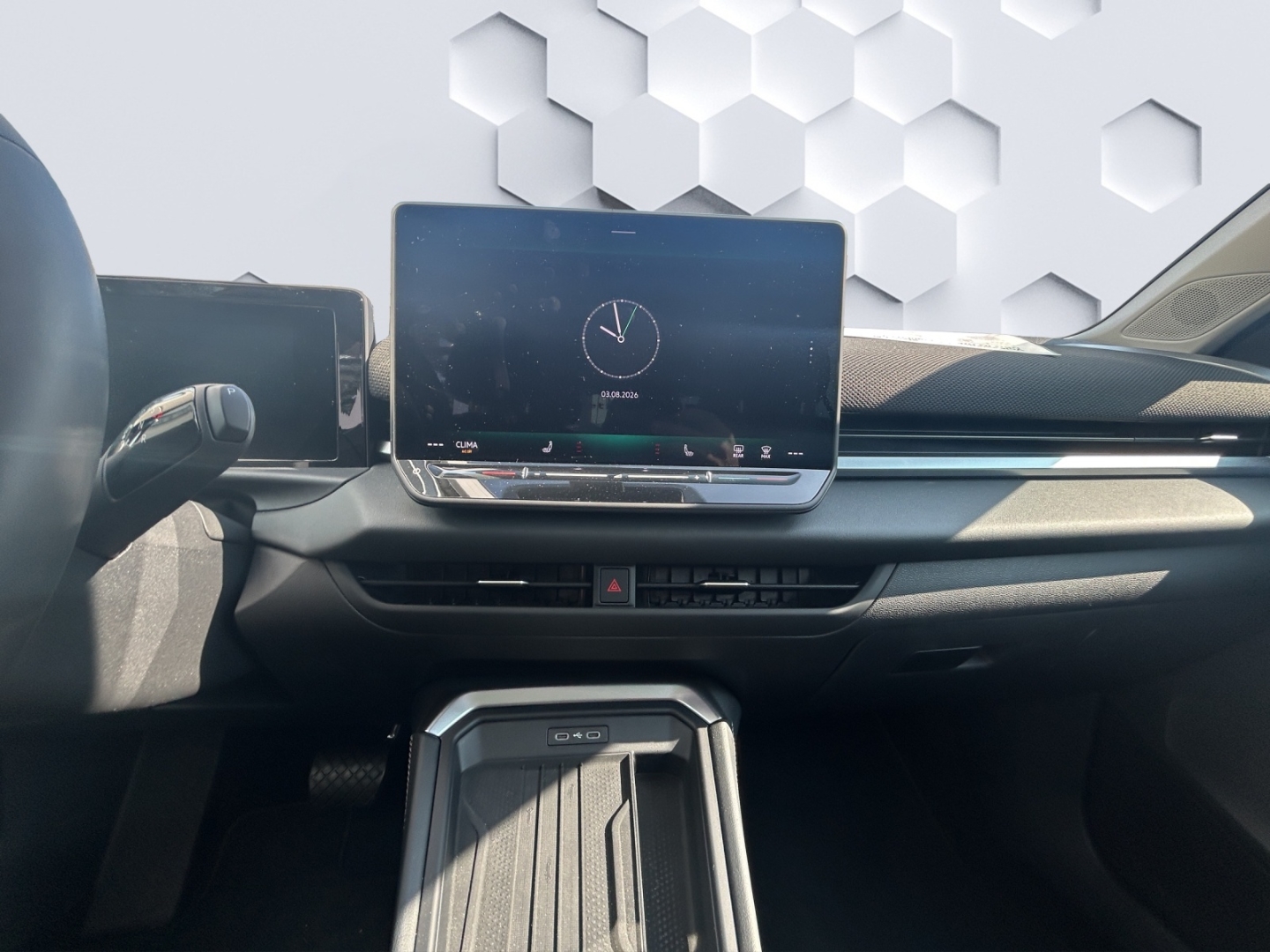 T-Roc Style 1.5l eTSI DSG IQ Drive & Light Navi Panorama
