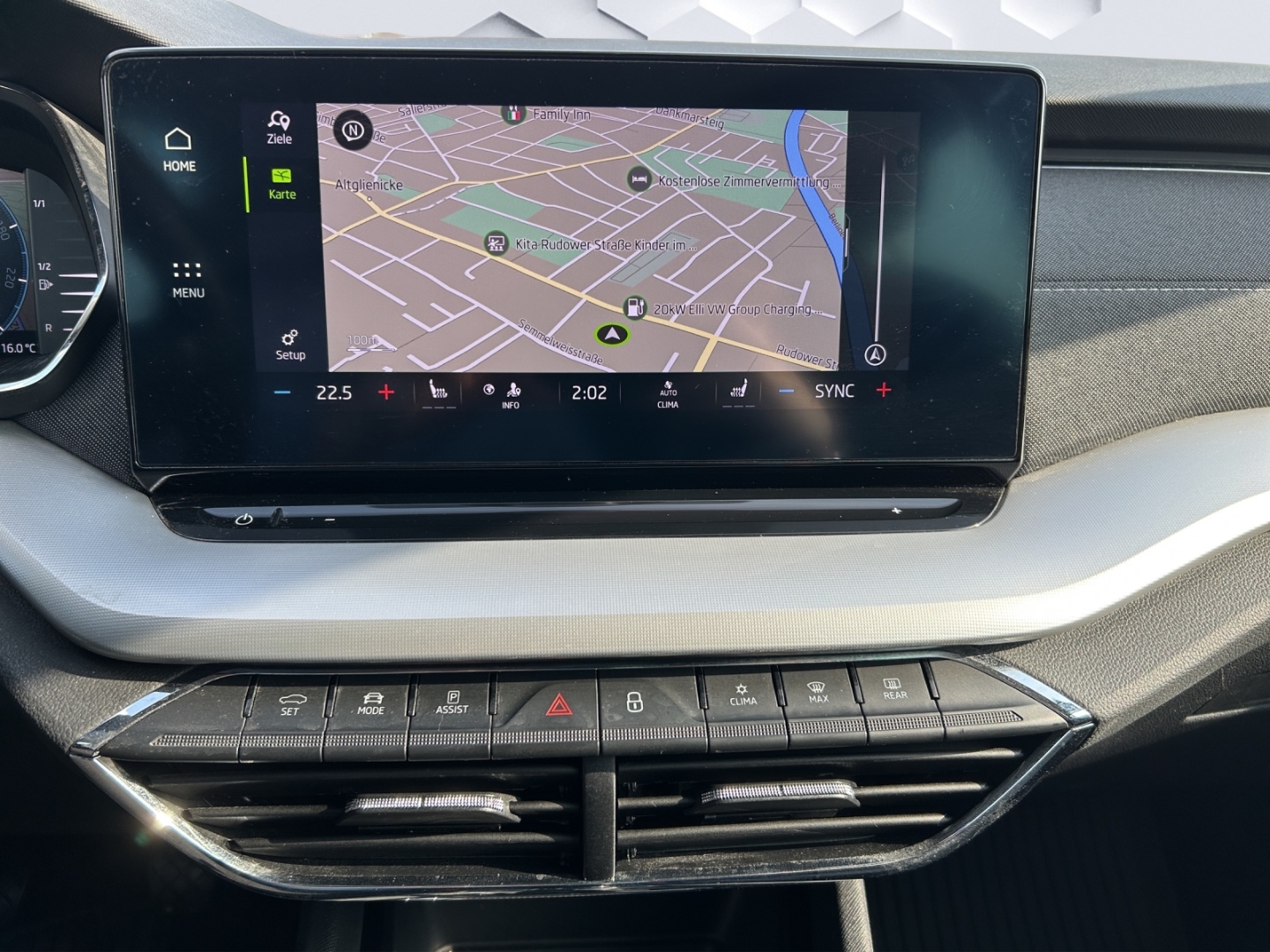 Octavia Combi Style 2.0TDI AHZV LED HuD PDC ACC Sitzheizung