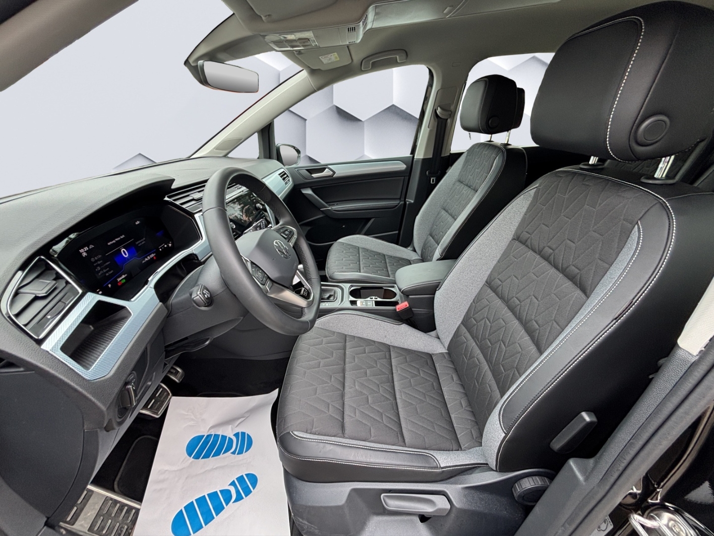 Touran BMT Start-Stopp Comfortline 2.0 TDI AHZV LED GJR ACC TrailerAssist Sitzheizung