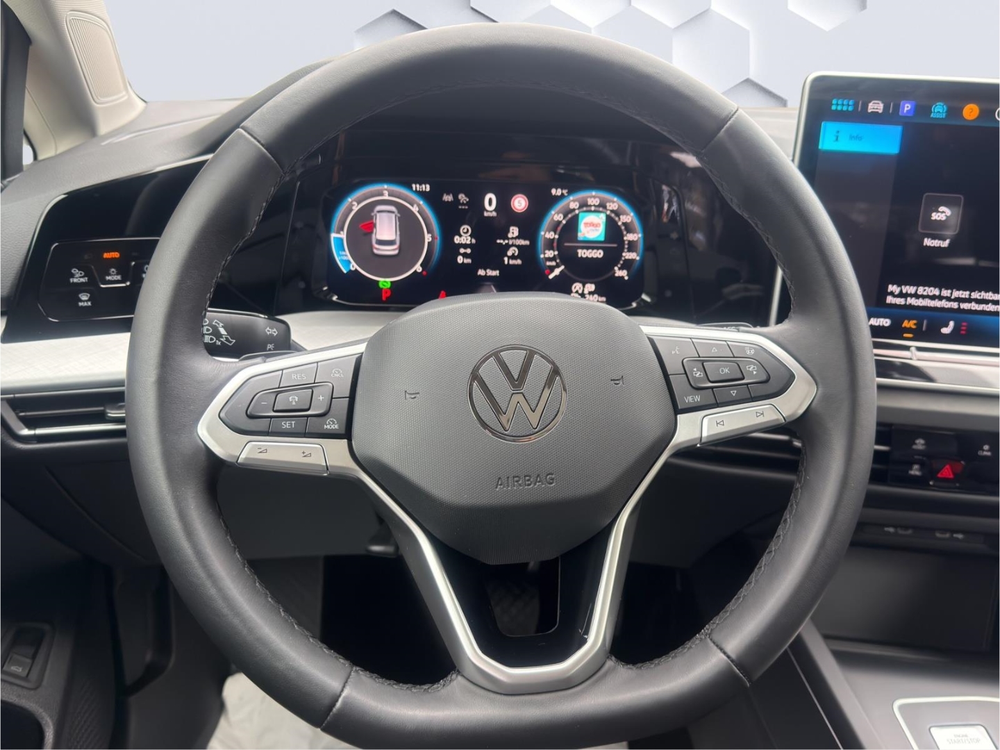 Golf VIII 110 kW Life 2.0 TDI AHZV PanoDach ACC 360°Kamera ParkAssist Sitzheizung