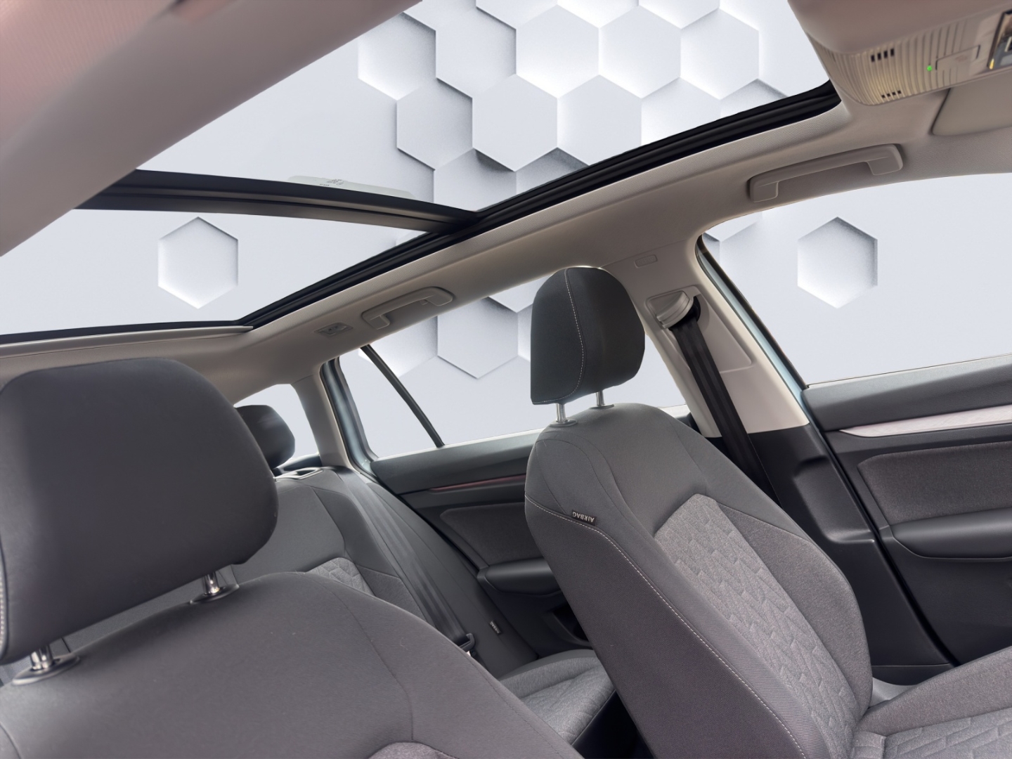 Golf VIII 110 kW Life 2.0 TDI AHZV PanoDach ACC 360°Kamera ParkAssist Sitzheizung