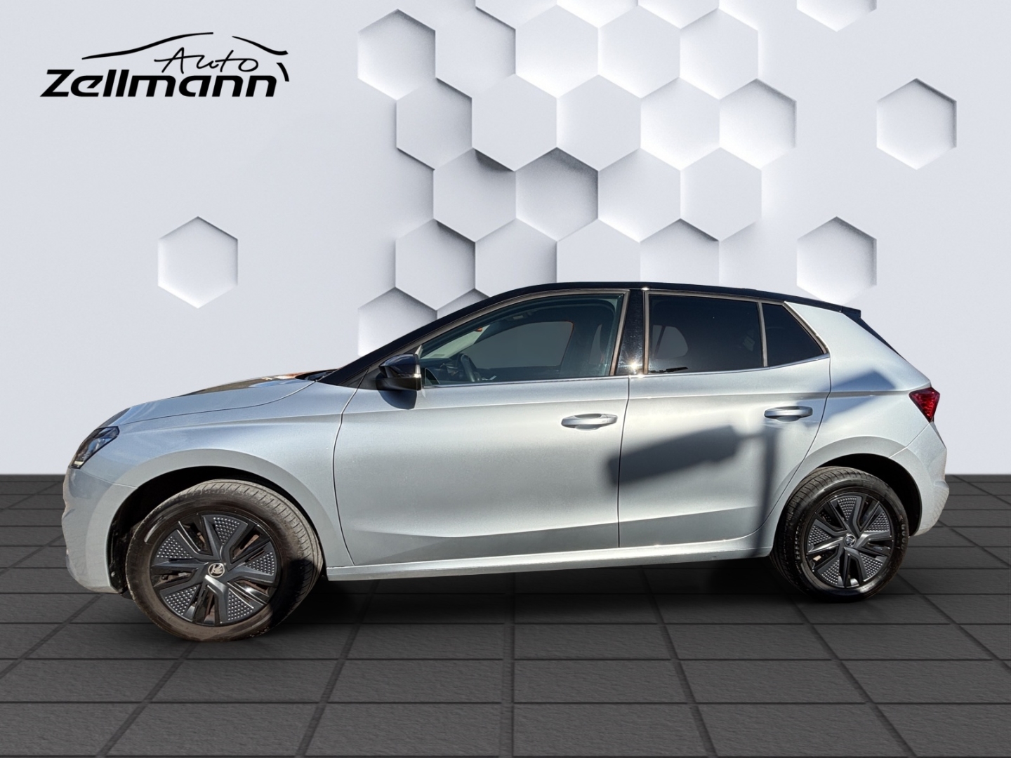 Fabia 1.0TSI 81 kW DSG Style LED Navi Kamera DAB+ beheizbare Frontscheibe