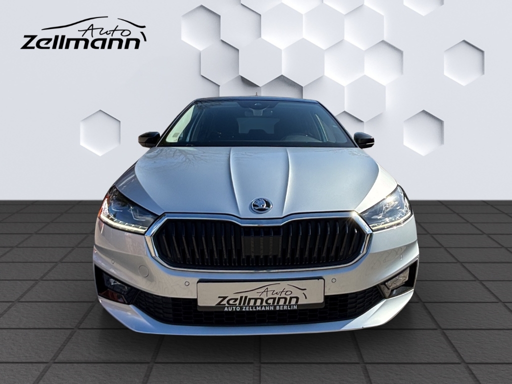 Fabia 1.0TSI 81 kW DSG Style LED Navi Kamera DAB+ beheizbare Frontscheibe