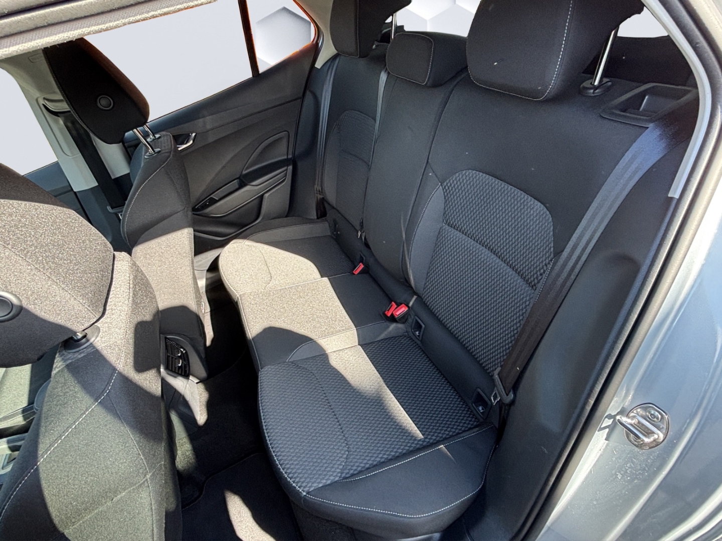 Fabia 1.0TSI 81 kW DSG Style LED Navi Kamera DAB+ beheizbare Frontscheibe