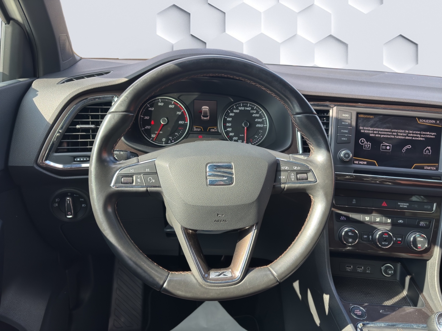 Ateca XCELLENCE 1.4 TSI 110kW LED Rückfahrkamera Klima