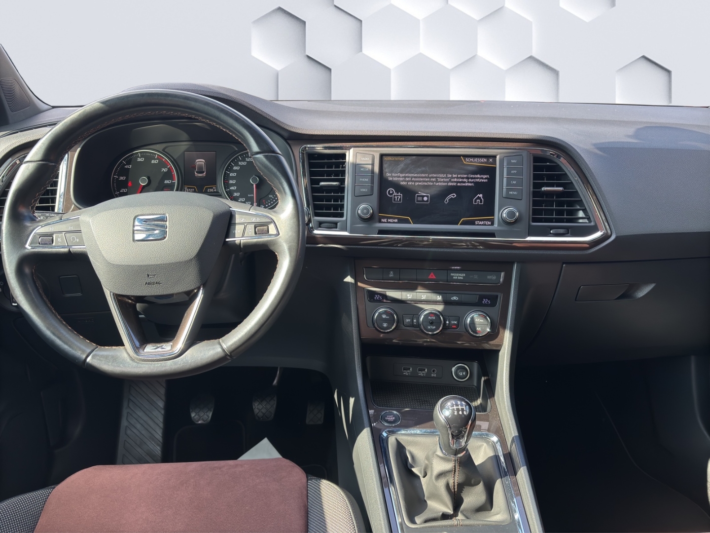 Ateca XCELLENCE 1.4 TSI 110kW LED Rückfahrkamera Klima