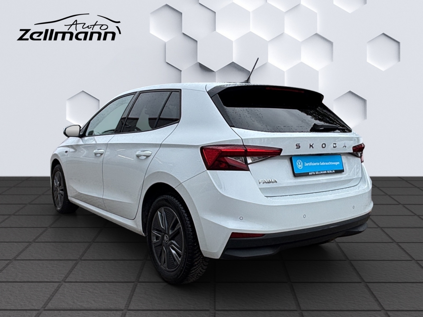 Fabia Selection 1.0 TSI 85kW LED GJR PDC Rückfahrkamera Sitzheizung