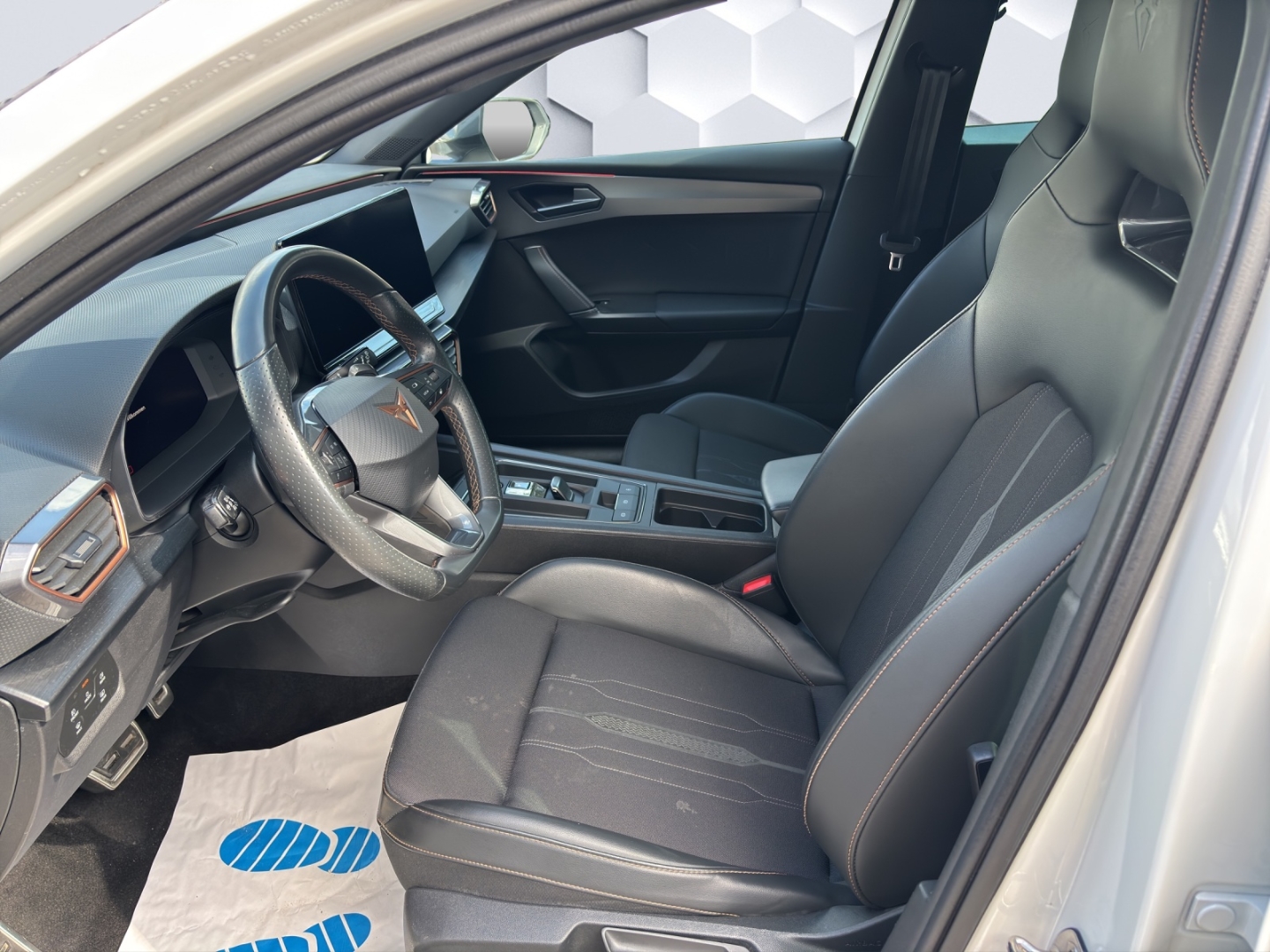 Leon Sportstourer  1.4 e-Hybrid AHZV LED ACC Rückfahrkamera Sitzheizung