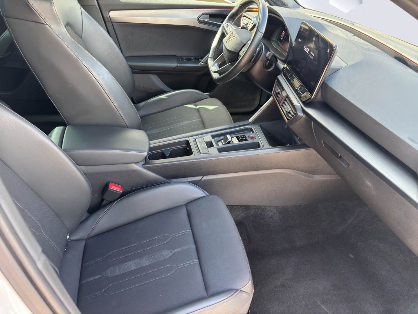 Leon Sportstourer  1.4 e-Hybrid AHZV LED ACC Rückfahrkamera Sitzheizung