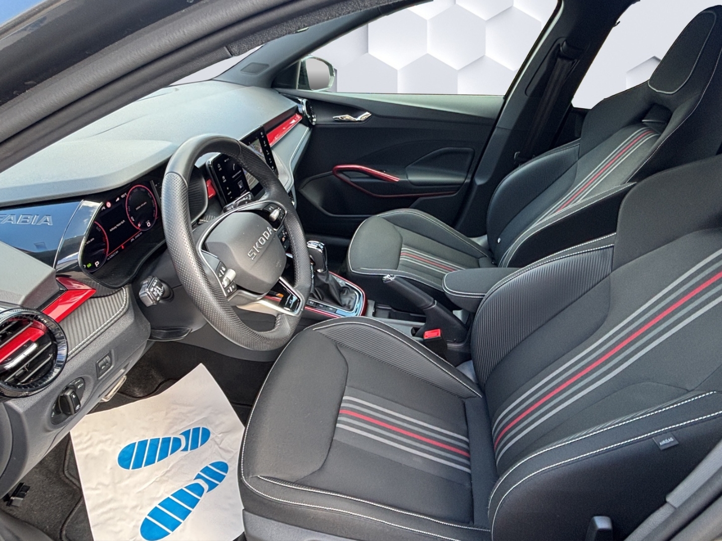 Fabia Monte Carlo 1.0 TSI DSG LED GJR PDC Rückfahrkamera Sitzheizung