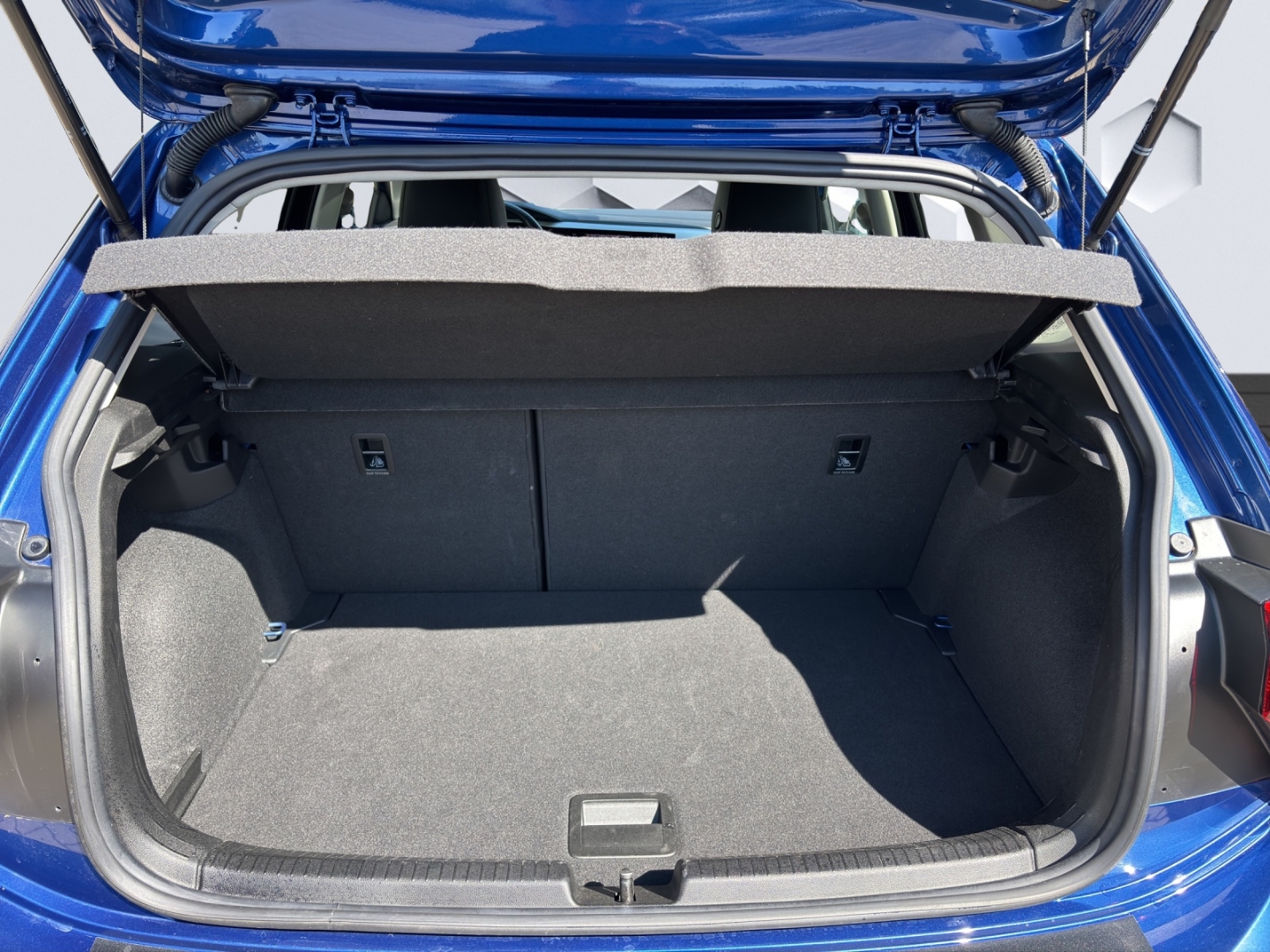 Polo VI Goal 1.0 TSI 85kW AHZV LED GJR ACC Rückfahrkamera Sitzheizung