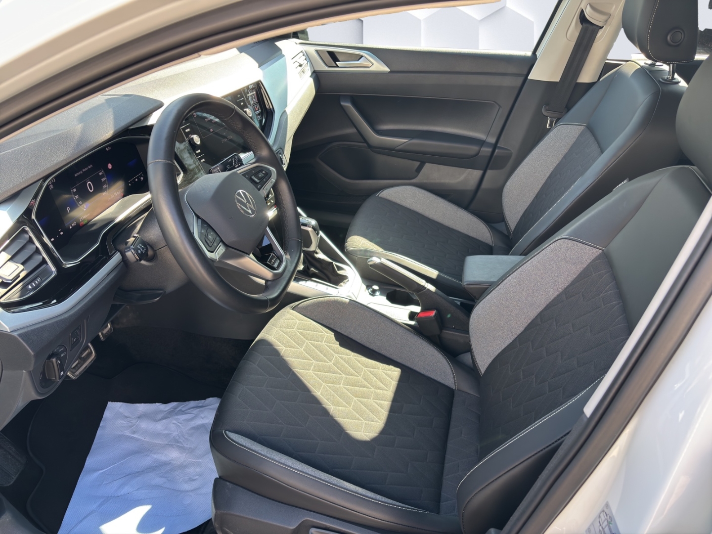 Polo VI Goal 1.0 TSI 85kW AHZV GJR PDC ACC Rückfahrkamera Sitzheizung