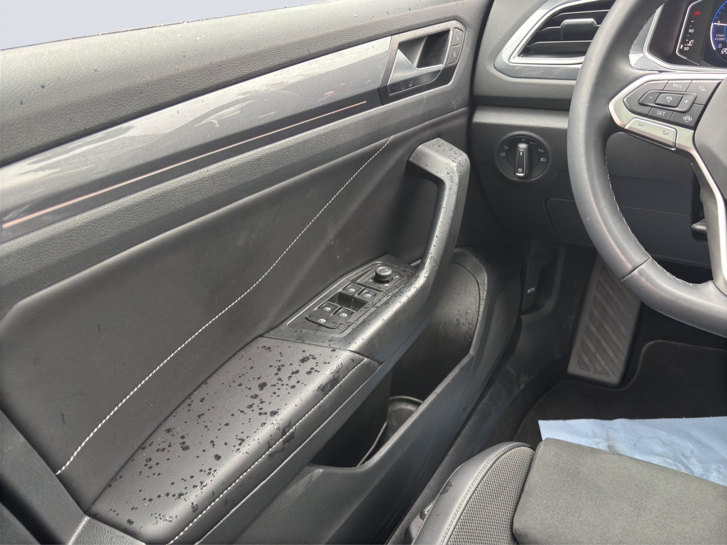 T-Roc Style 2.0 TDI AHZV PanoDach ACC Rückfahrkamera ParkAssist Sitzheizung