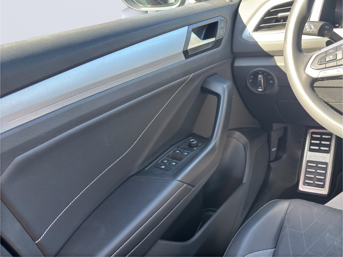 T-Roc Goal Life 2.0TDI 110kW AHZV GJR ACC Rückfahrkamera ParkAssist Sitzheizung