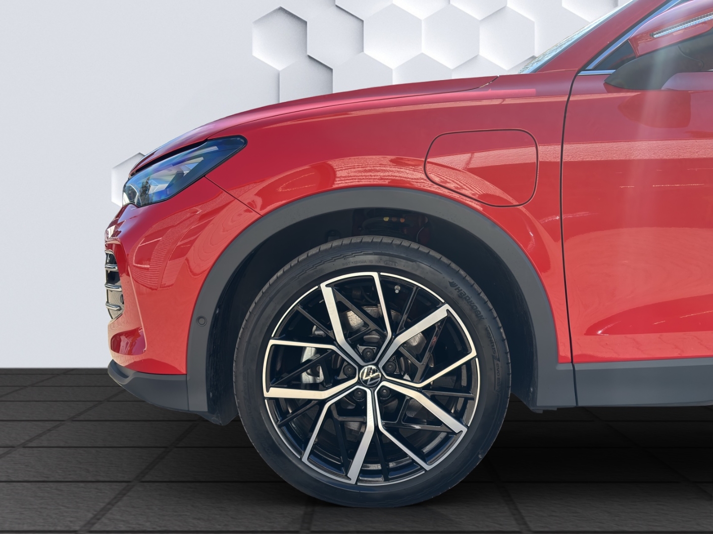 Tiguan TSI eHybrid 150 kW Elegance Sport 1.5 eTSI 150kW AHZV MatrixLED PanoDach HuD GJR ACC 360°Kamera Sitzheizung