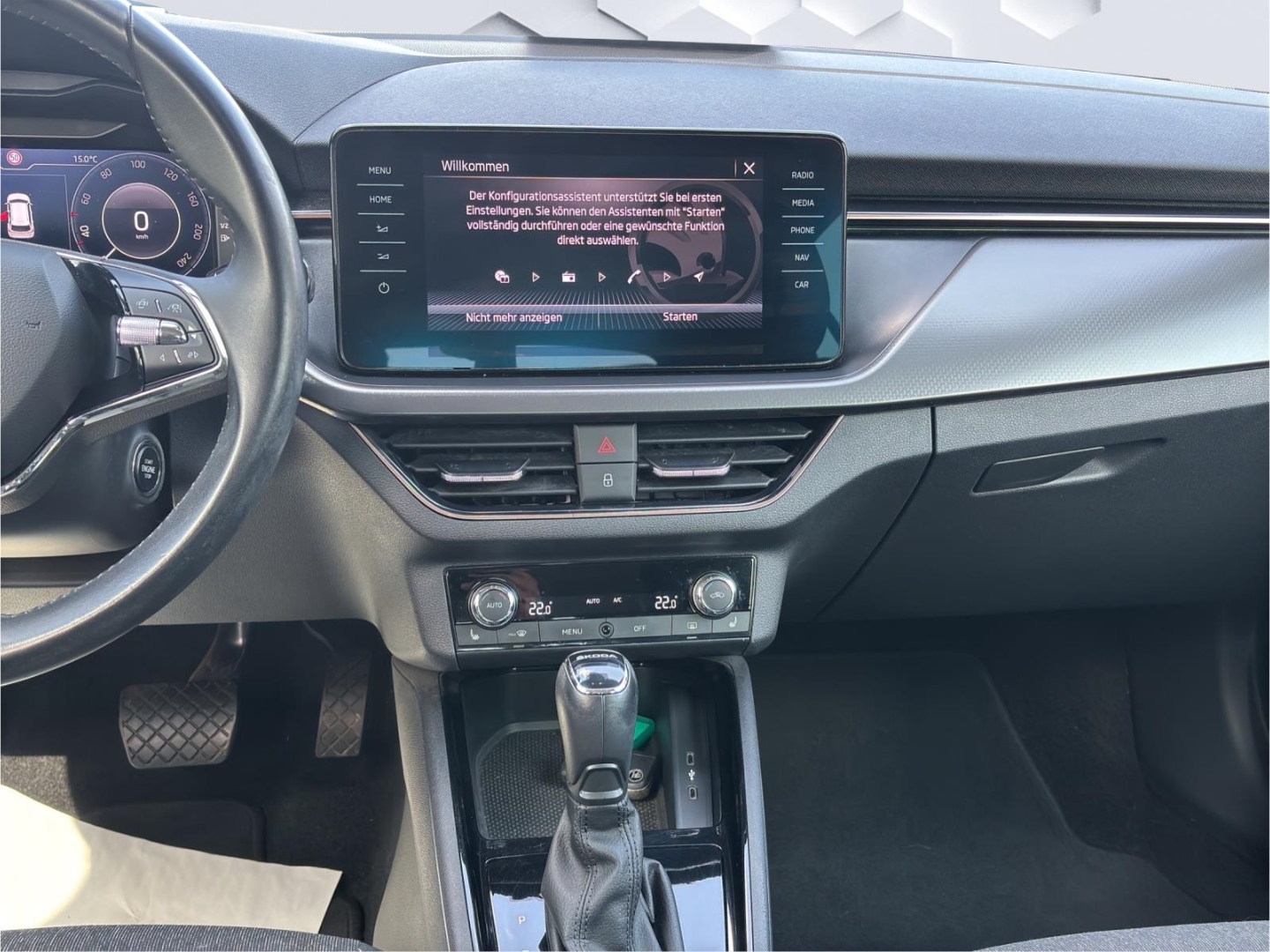 Kamiq Style 1.0 TSI 81kW DSG LED PDC ACC Rückfahrkamera Sitzheizung