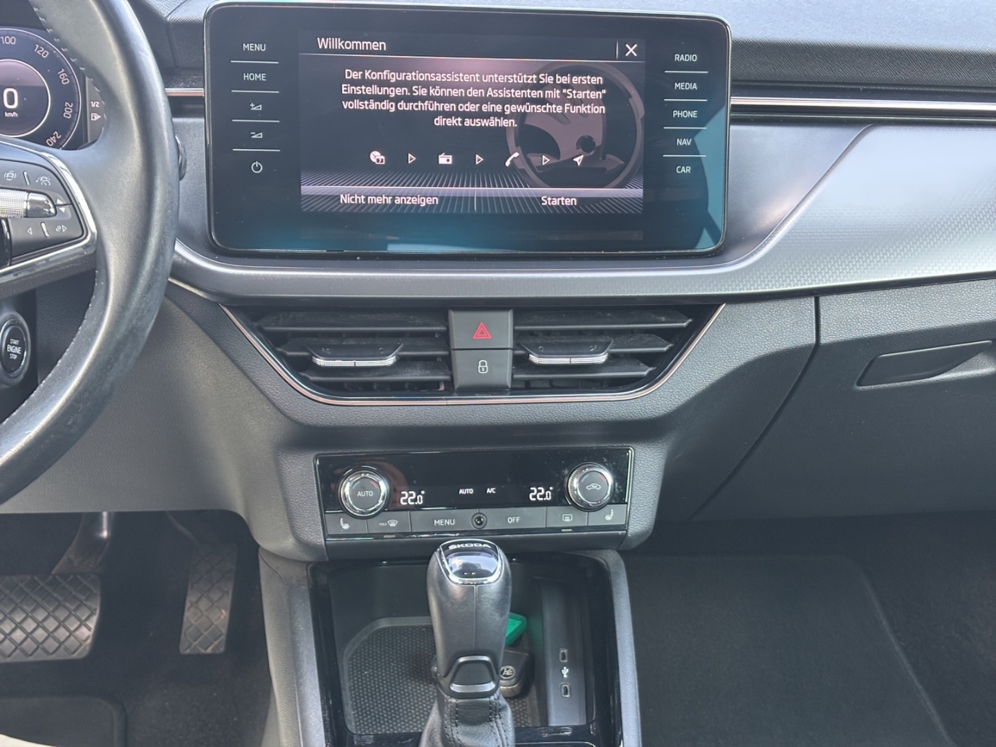 Kamiq Style 1.0 TSI 81kW DSG LED PDC ACC Rückfahrkamera Sitzheizung