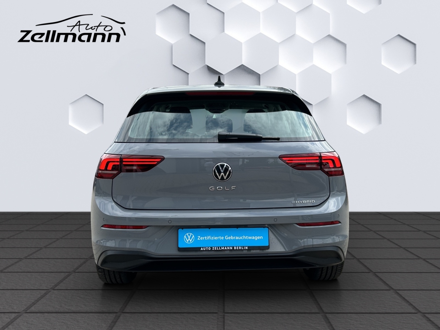 Golf VIII TSI 150 kW Life 1.5 eHybrid 110kW DSG AHZV LED PDC ACC Sitzheizung
