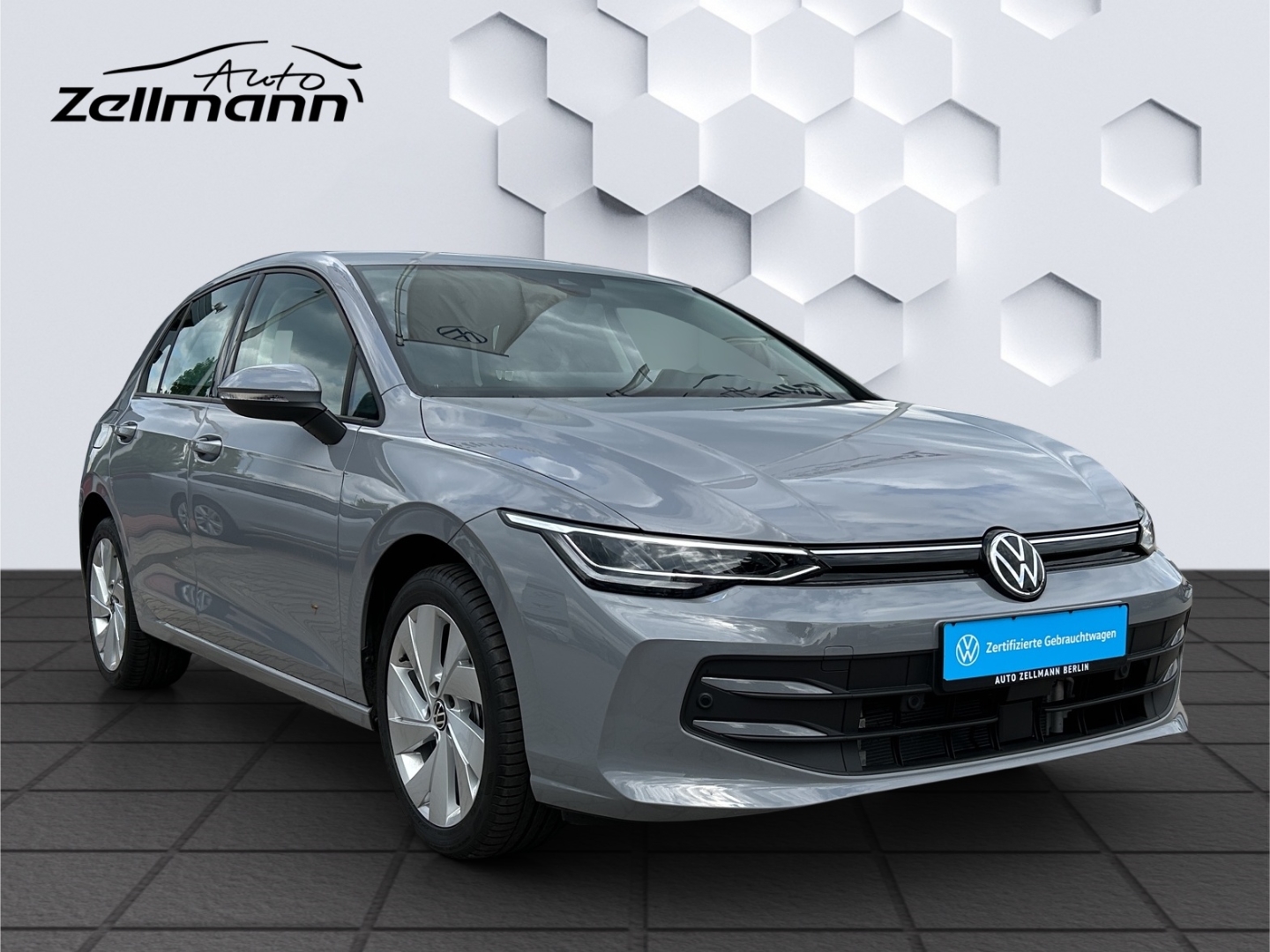 Golf VIII TSI 150 kW Life 1.5 eHybrid 110kW DSG AHZV LED PDC ACC Sitzheizung