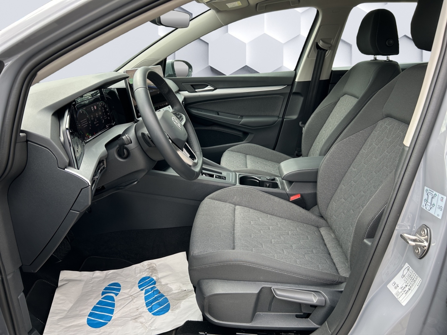 Golf VIII TSI 150 kW Life 1.5 eHybrid 110kW DSG AHZV LED PDC ACC Sitzheizung