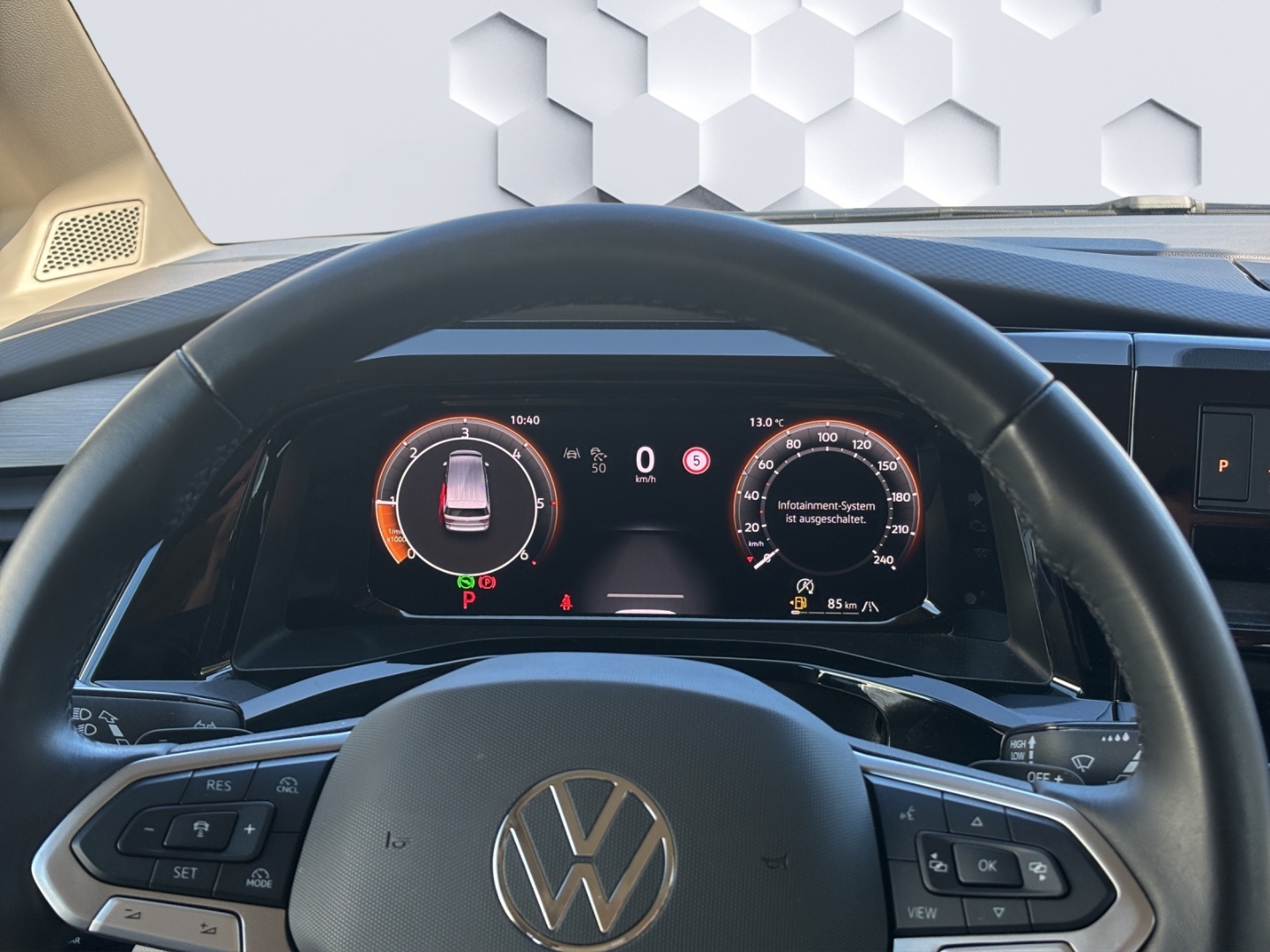 T7 Multivan 2.0 TDI 110kW DSG AHZV MatrixLED ACC ParkAssist 360°Kamera Standheizung 7-Sitzer