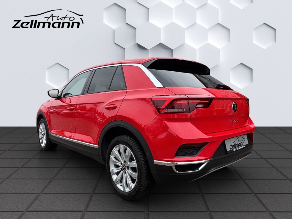 T-Roc Sport 1.5 l TSI OPF 110 kW DSG GJR Rückfahrkamera ParkAssist Sitzheizung Sport