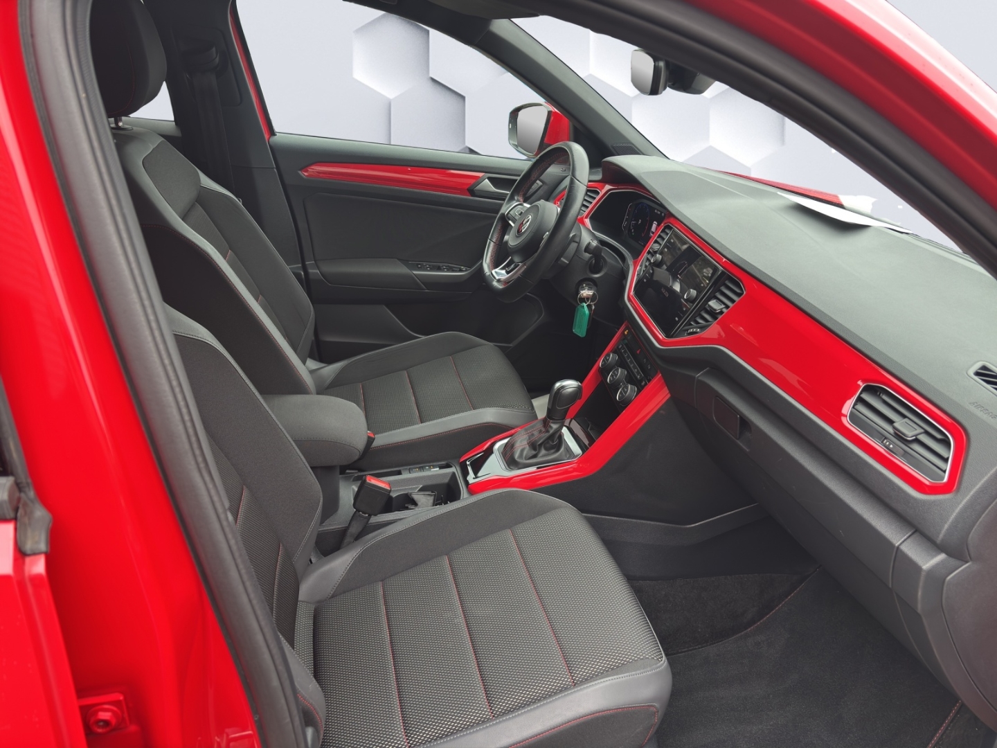 T-Roc Sport 1.5 l TSI OPF 110 kW DSG GJR Rückfahrkamera ParkAssist Sitzheizung Sport