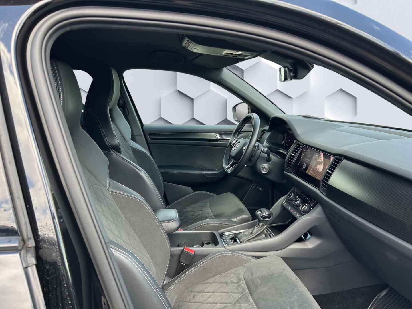 Kodiaq Sportline 1.5 TSI 110kW DSG LED PDC ACC 360°Kamera Standheizung Sitzheizung