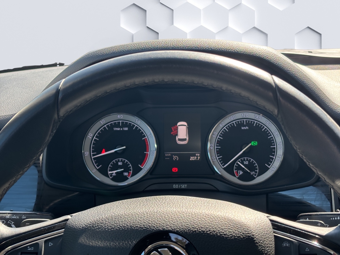 Kodiaq Style 1.5 TSI 110kW DSG LED PDC Rückfahrkamera Sitzheizung