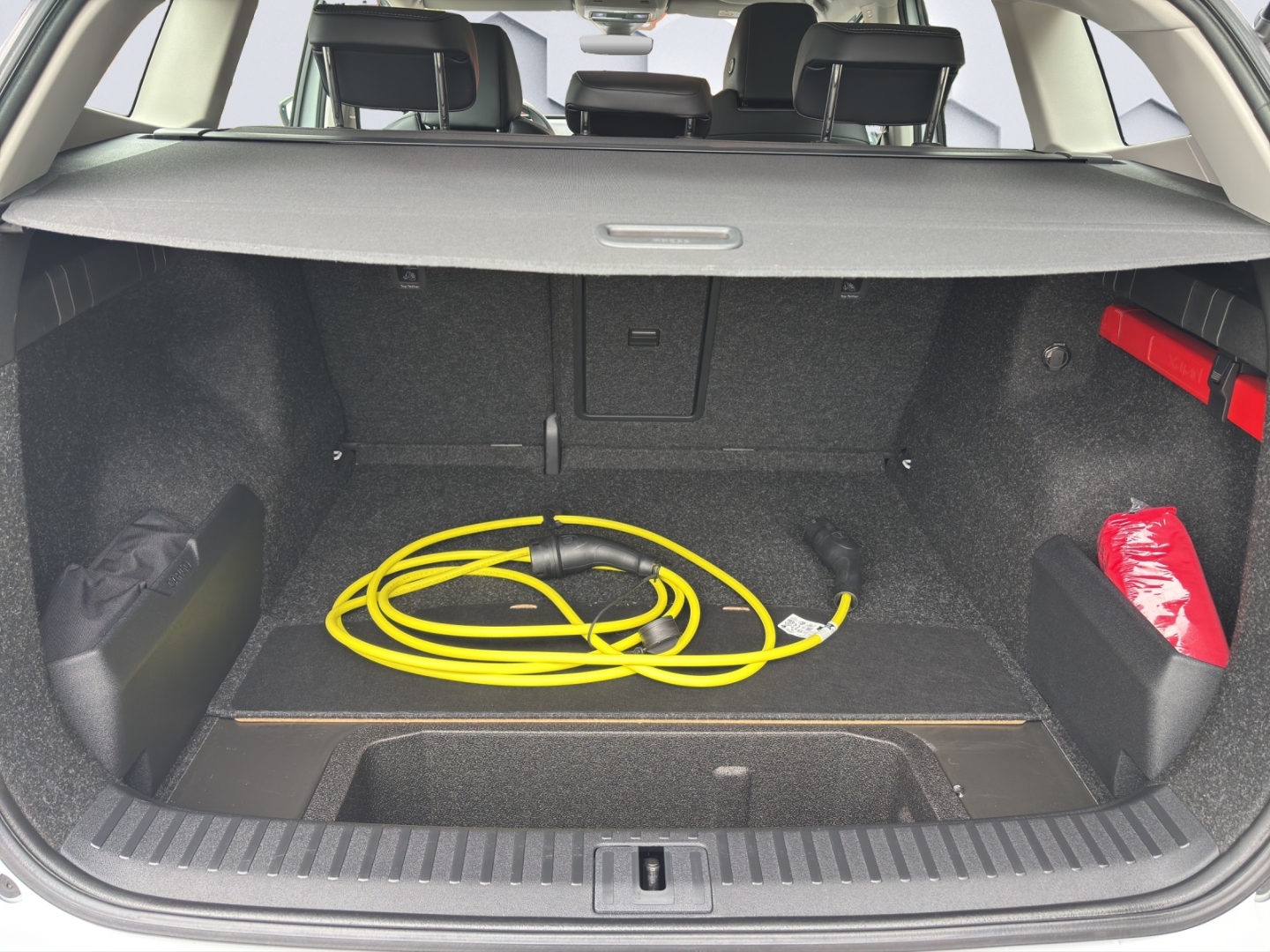 Enyaq 50 LED PDC Navi App-Connect Rückfahrkamera