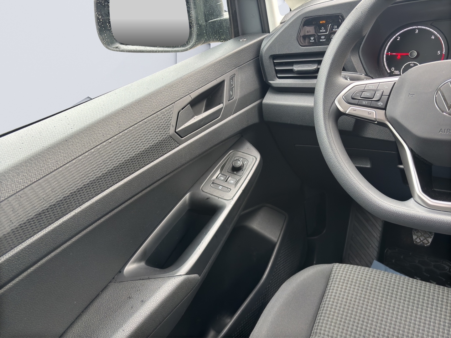 Caddy Kombi 2.0 TDI 55kW LED GJR PDC Standheizung Sitzheizung