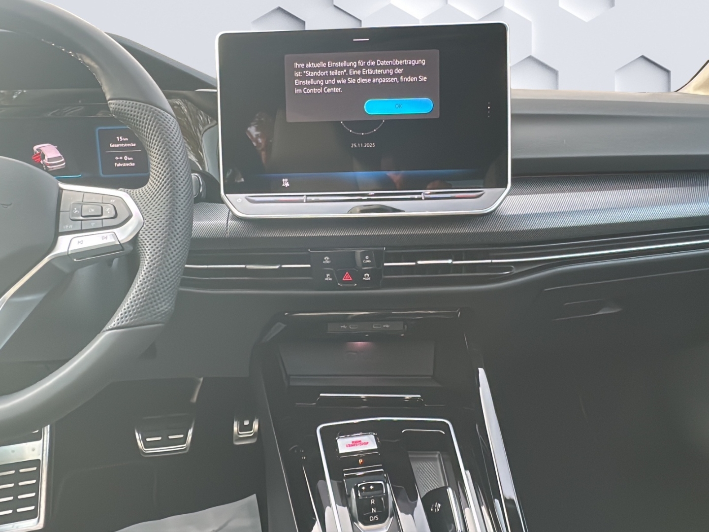 Golf GTE 1.5l eHybrid DSG Navi AhK Panodach Navi
