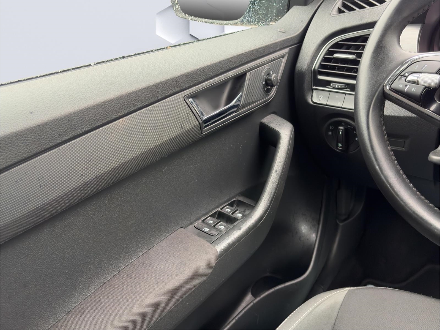 Fabia Style 1.0 TSI 70kW LED PDC Rückfahrkamera Sitzheizung