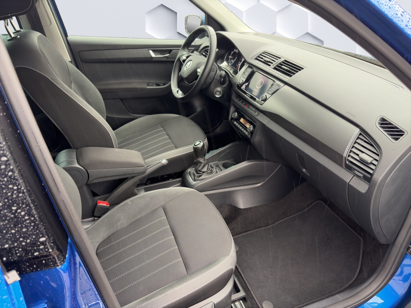 Fabia Style 1.0 TSI 70kW LED PDC Rückfahrkamera Sitzheizung