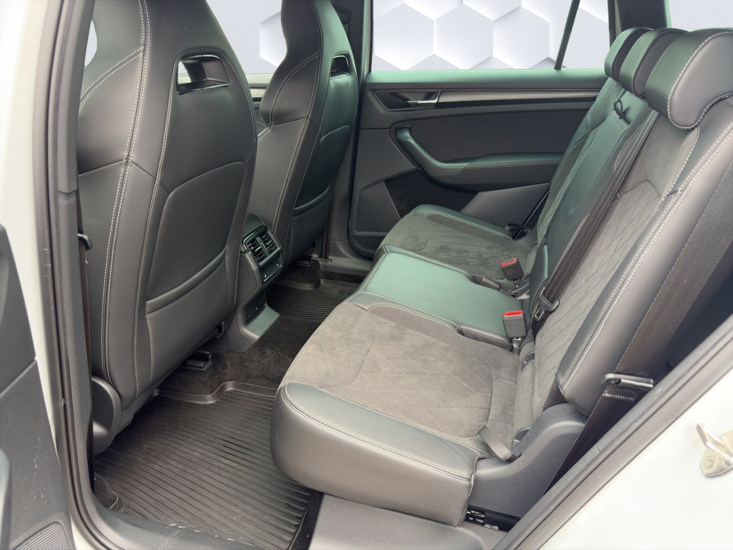 Kodiaq Sportline 2.0TDI AHZV MatrixLED ACC Rückfahrkamera Sitzheizung